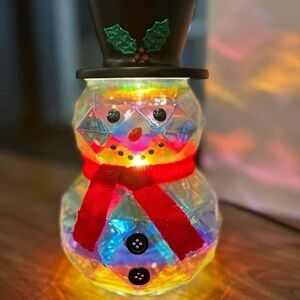 Scentsy Festive Snowman Candle Holder with Red and Green Accents